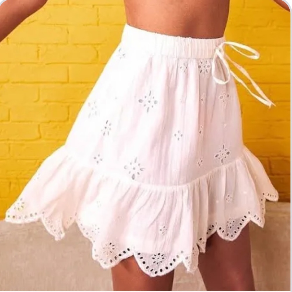 NWT AERIE Eyelet Mini, Size Small